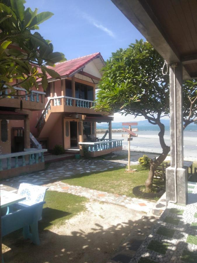 Charung Beach Haad Rin Eksteriør billede