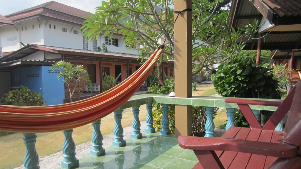 Charung Beach Haad Rin Eksteriør billede